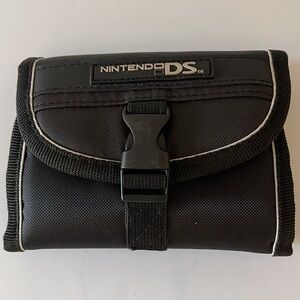 Nintendo DS Switch 'N Carry Black with White Travel Case Pouch w/Stylus Pen